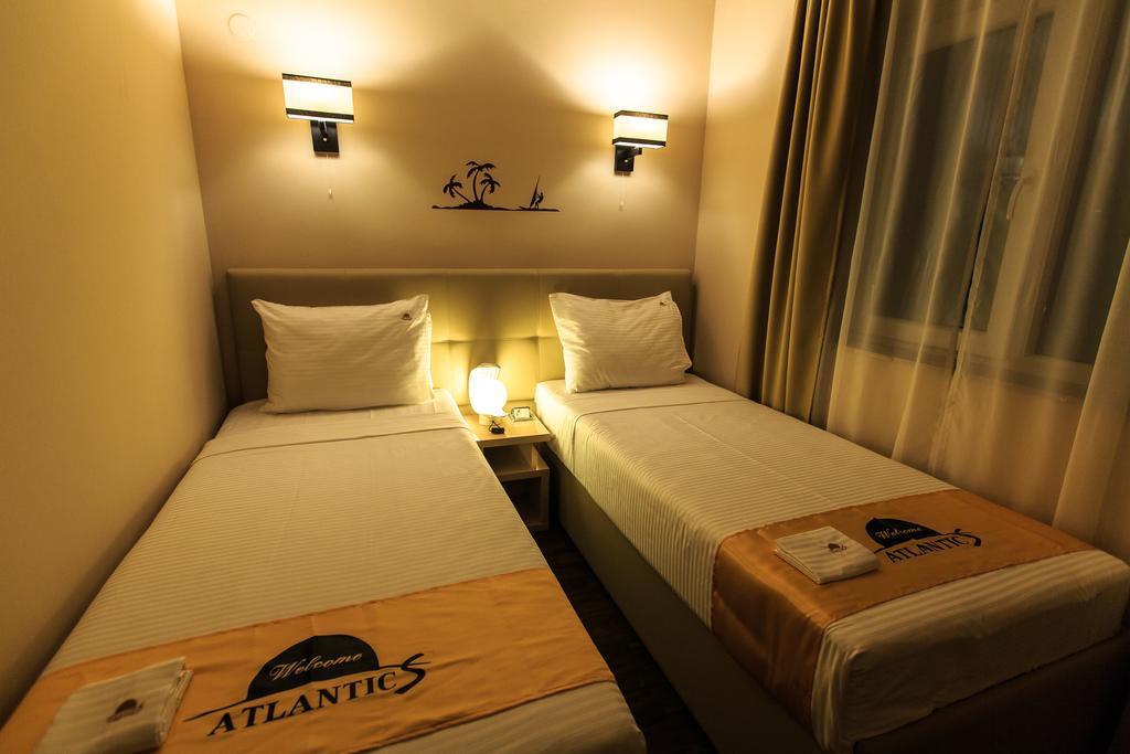 Atlantic Hotel Dobra Voda Extérieur photo