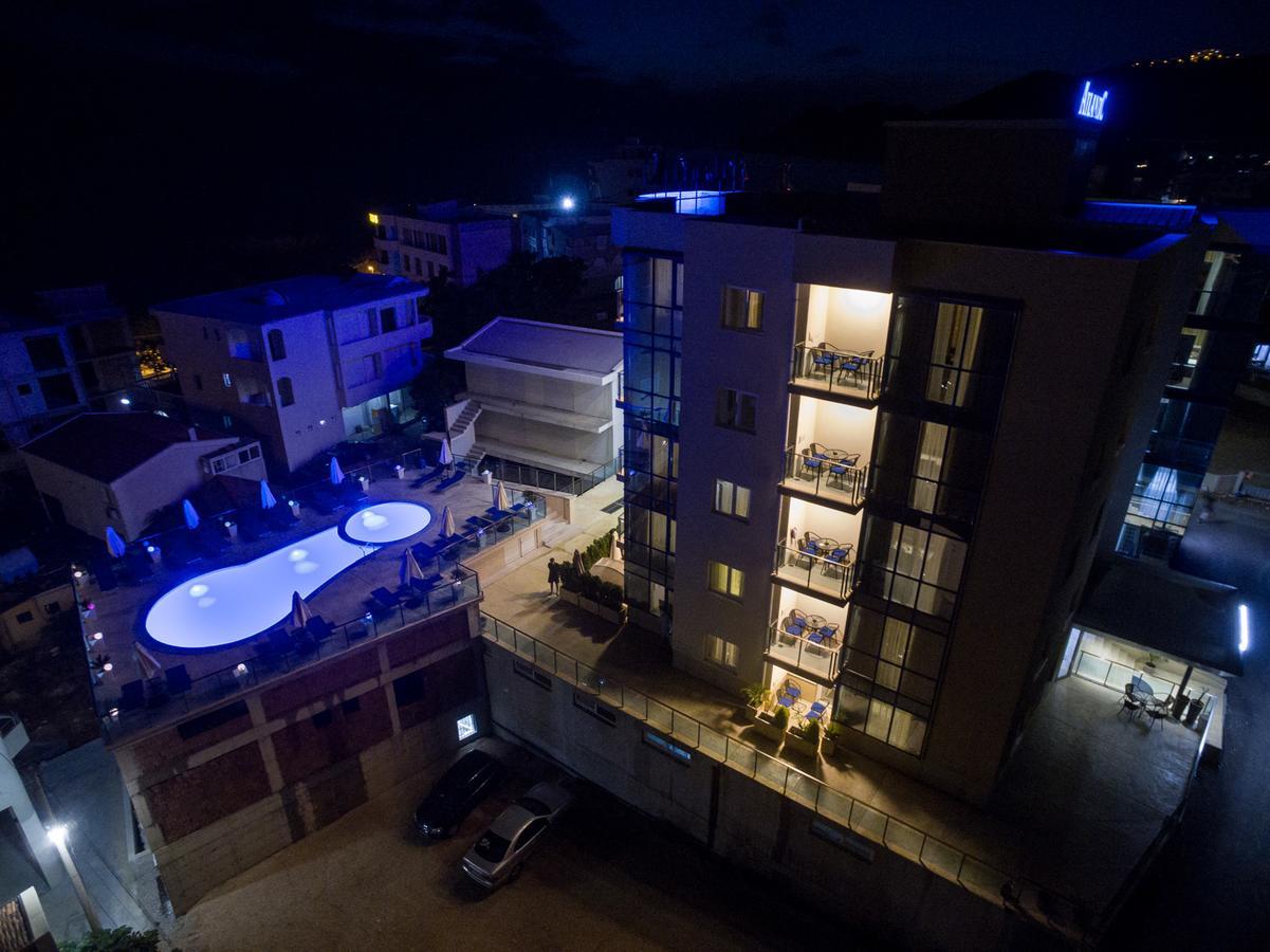 Atlantic Hotel Dobra Voda Extérieur photo