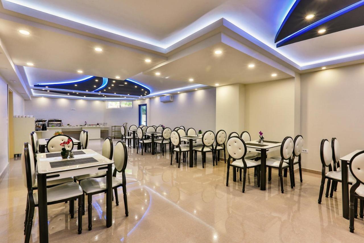 Atlantic Hotel Dobra Voda Extérieur photo